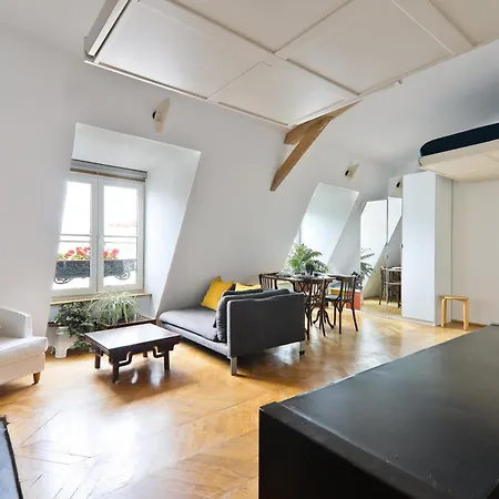 Quartier Pantheon 3 Free Netflix Apartment
